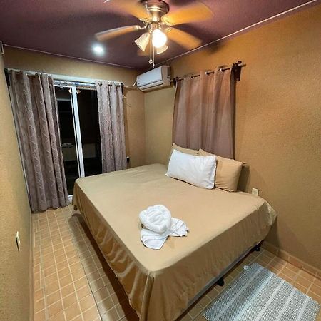 Mr, Crab Apartment Six Huts Екстер'єр фото