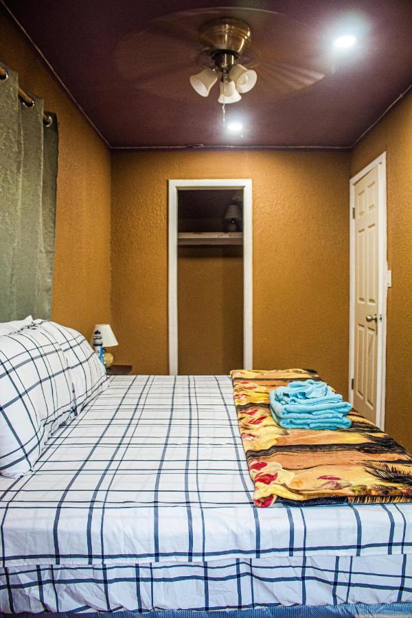Mr, Crab Apartment Six Huts Екстер'єр фото
